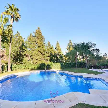 Weforyou Torrequebrada & Golf Apartment